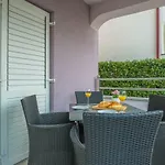 Ankica * تْسْغيكفانِتْسا