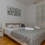 Ankica شقة تْسْغيكفانِتْسا